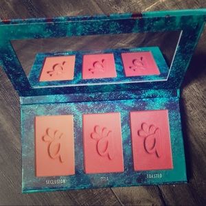 Alamar Blush Trio